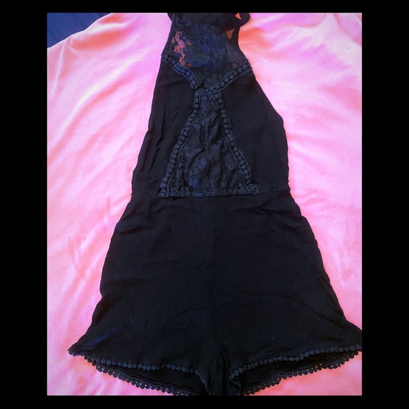 Romper - Picture 1 of 4